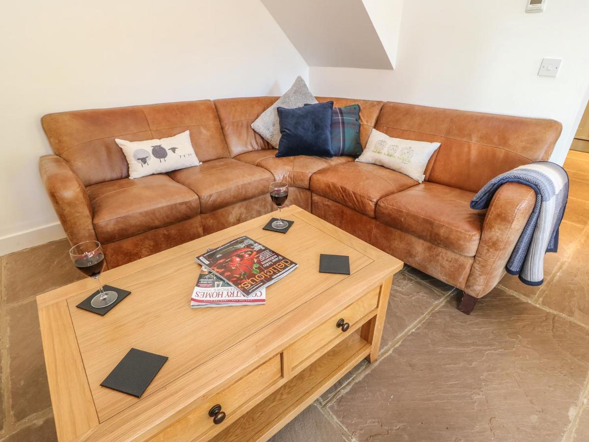The Cottage, Beeston Hall Sowerby Bridge Extérieur photo